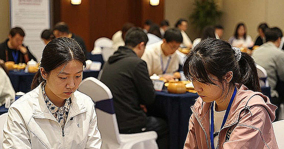Phòng tuyến của Đen sau 1.d4 d5: Bản đồ chống lại bảy hệ thống trốn lý thuyết của Trắng