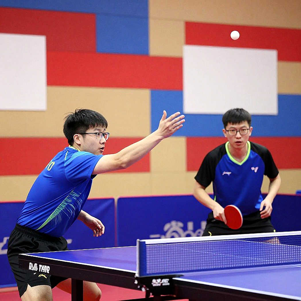 Kho hồ sơ trống và bảy mảnh xương còn thở: bóng đá trẻ Việt Nam giữa kỳ chuyển nhượng