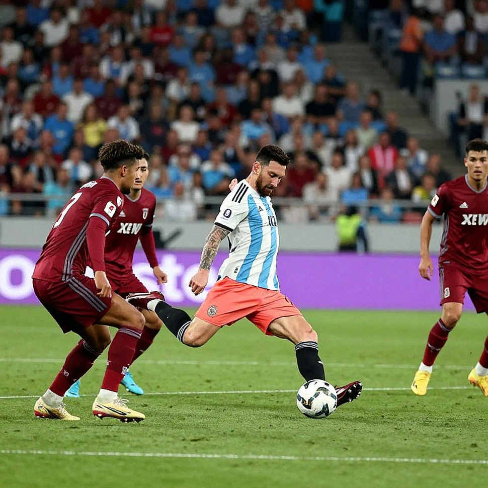 Mert Müldür Out for 6-8 Weeks: What Does Fenerbahçe Actually Lose on the Right Flank? Mert Müldür Out for 6-8 Weeks: What Does Fenerbahçe Actually Lose on the Right Flank?