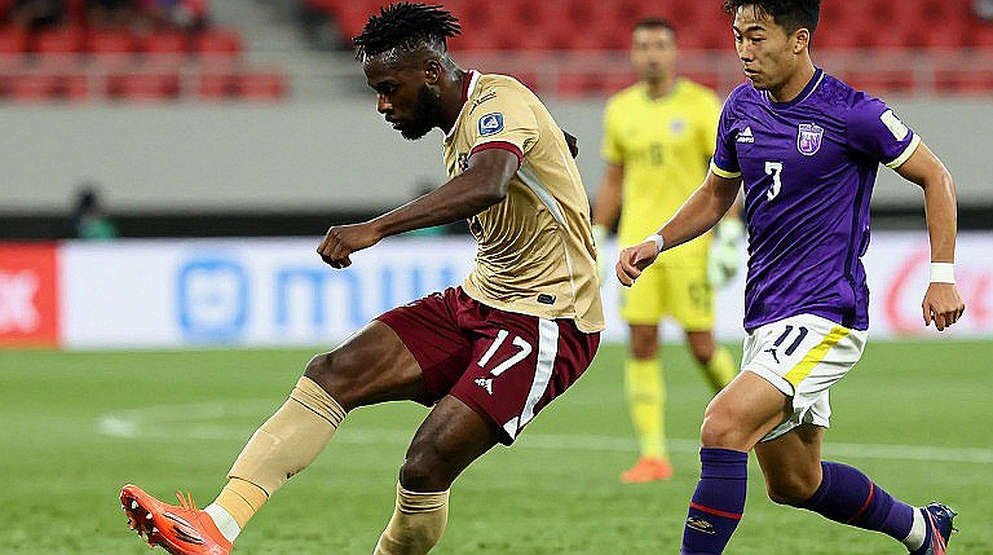 Phnom Penh Crown hạ Gangwon 2-1: bốn cú sút, hai bàn thắng và một bài toán hồi quy