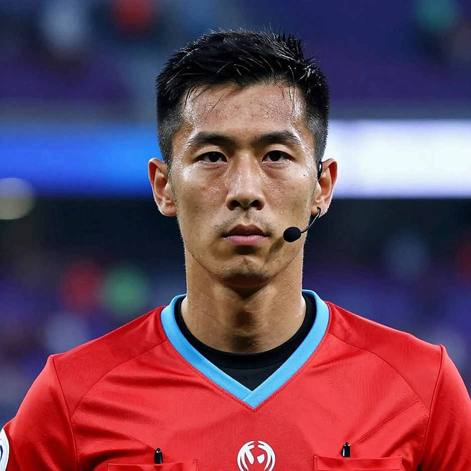 When Data Is Put Up for Sale: Football and the Fragile Lesson of Trust When Data Is Put Up for Sale: Football and the Fragile Lesson of Trust