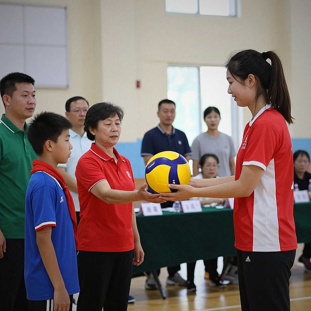 Nguyễn Xuân Nam: hai bàn thắng, một đầu gối sưng và sự im lặng của căn phòng y tế